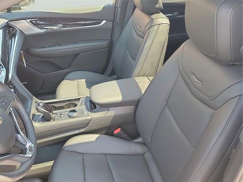 New 2025 Cadillac XT6 Premium Luxury w/ Technology Package image 14