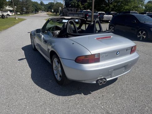 Used 1999 BMW Z3 2.5i RWD image 3