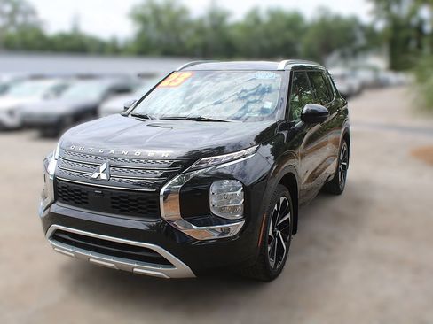 Used 2023 Mitsubishi Outlander SEL AWD/4WD image 16