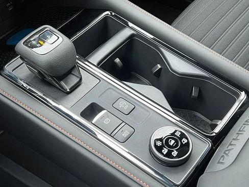 New 2026 Nissan Pathfinder Rock Creek image 36