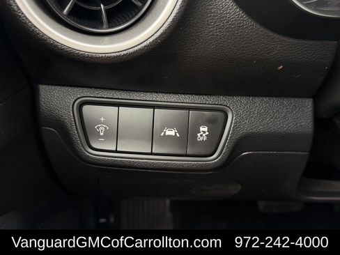 Used 2020 Kia Forte LXS FWD image 24