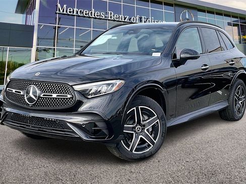 New 2026 Mercedes-Benz GLC 300 4MATIC image 2