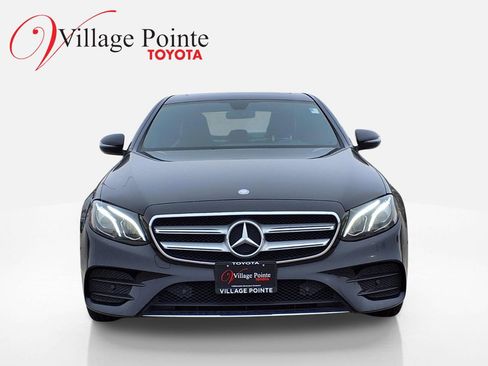 Used 2017 Mercedes-Benz E 300 E 300 image 9