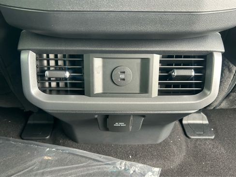 New 2026 Ford F150 Lariat w/ Equipment Group 501A Mid AWD/4WD image 10