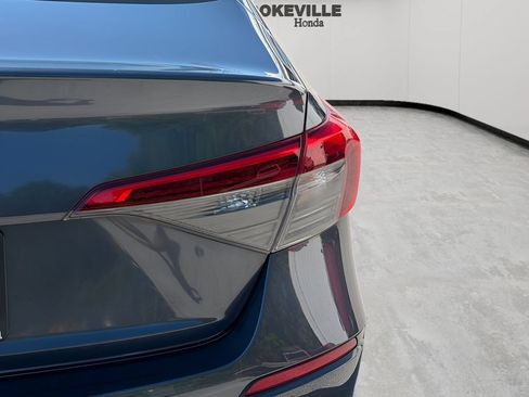 Used 2022 Honda Civic EX image 9