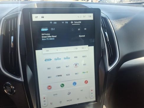 Used 2024 Ford Edge SEL w/ Convenience Package image 19