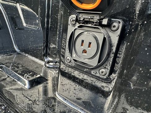 New 2026 Chevrolet Silverado 1500 LT image 7