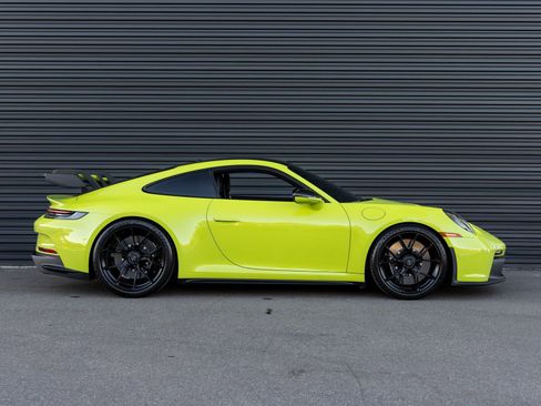 Certified 2022 Porsche 911 GT3 image 8