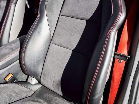 Used 2019 Porsche 911 Targa 4 GTS image 42