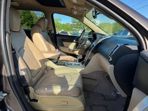 Used 2012 GMC Acadia SLT AWD/4WD image 13