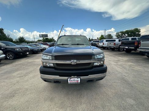Used 2004 Chevrolet Silverado 2500 LT w/ Skid Plate Package AWD/4WD image 8
