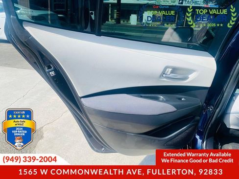 Used 2020 Toyota Corolla LE w/ Carpet Mat Package (TMS) image 27