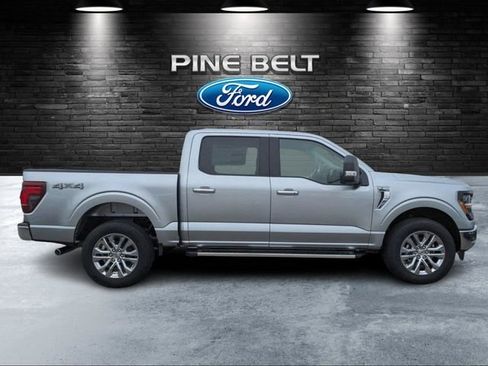 New 2025 Ford F150 XLT w/ Equipment Group 303A High image 6