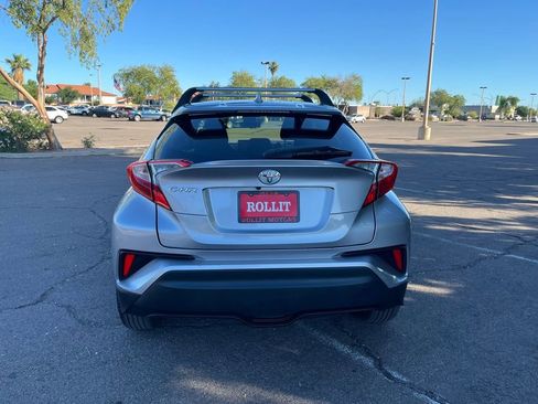 Used 2020 Toyota C-HR LE image 7
