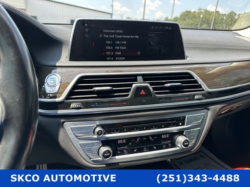 Used 2016 BMW 740i image 16