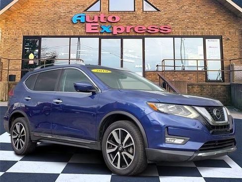 Used 2019 Nissan Rogue SL image 1