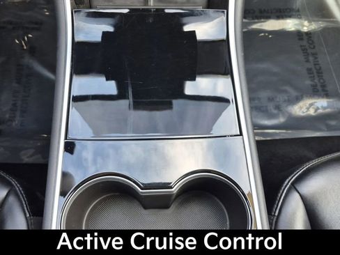 Used 2019 Tesla Model 3 Long Range image 10