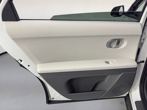 Used 2024 Hyundai Ioniq 5 SEL image 41