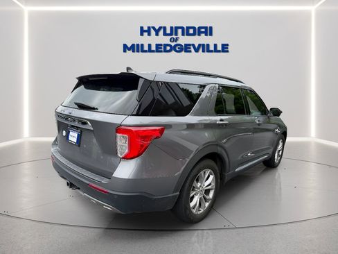 Used 2021 Ford Explorer XLT w/ Equipment Group 202A RWD image 6