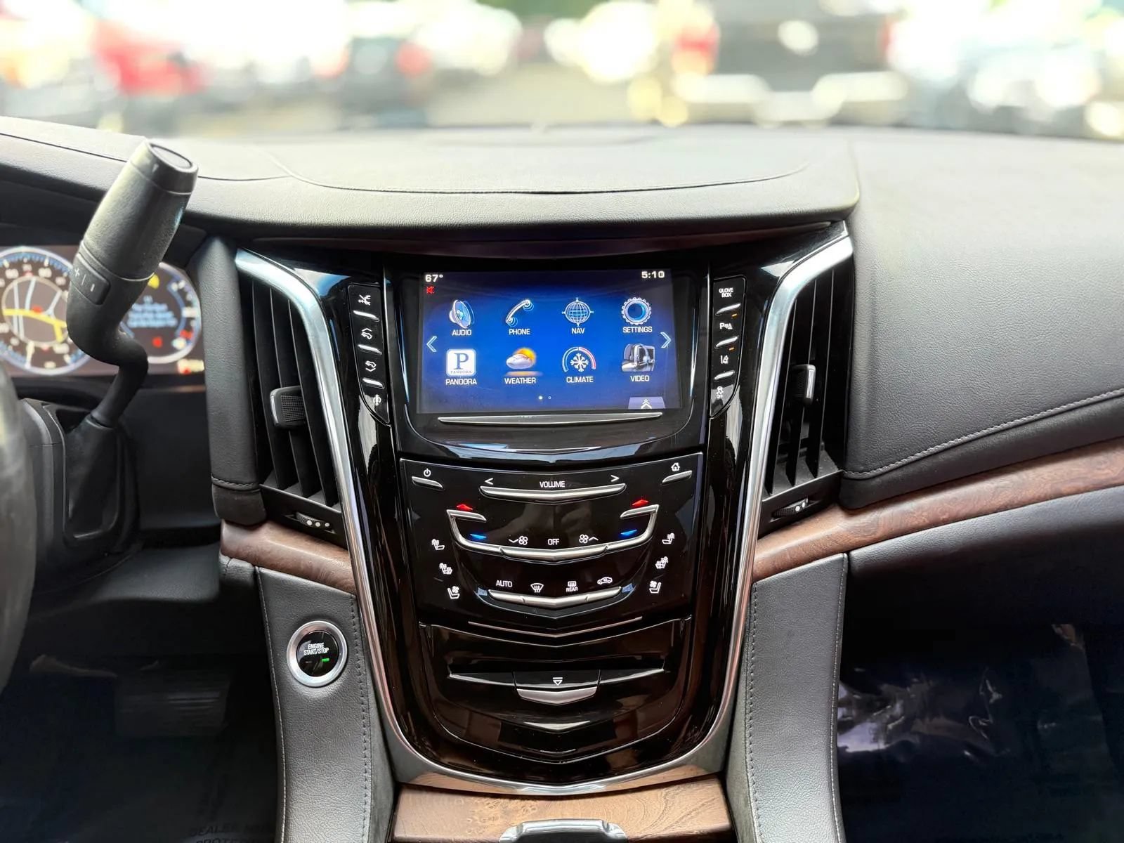Used 2015 Cadillac Escalade ESV Premium AWD/4WD image 22