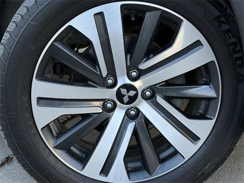 Used 2023 Mitsubishi Outlander Sport ES image 9