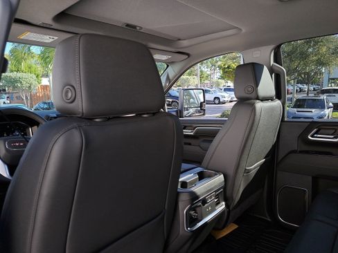 New 2026 GMC Sierra 2500 SLT w/ SLT Premium Package image 13