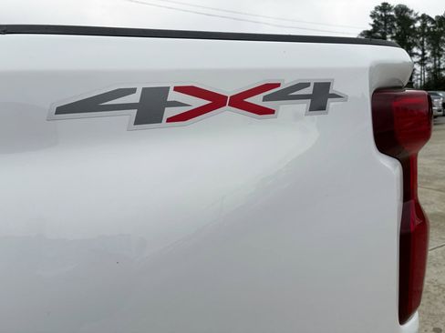 Used 2022 Chevrolet Silverado 3500 LT w/ All Star Edition image 31