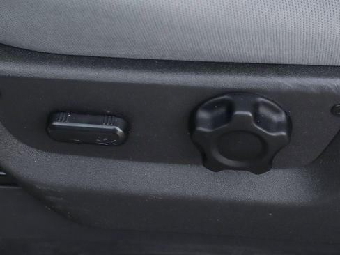 Used 2012 Ford F250 XLT w/ XLT Value Pkg image 18