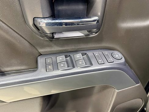 Used 2018 Chevrolet Silverado 1500 LT w/ All Star Edition image 31