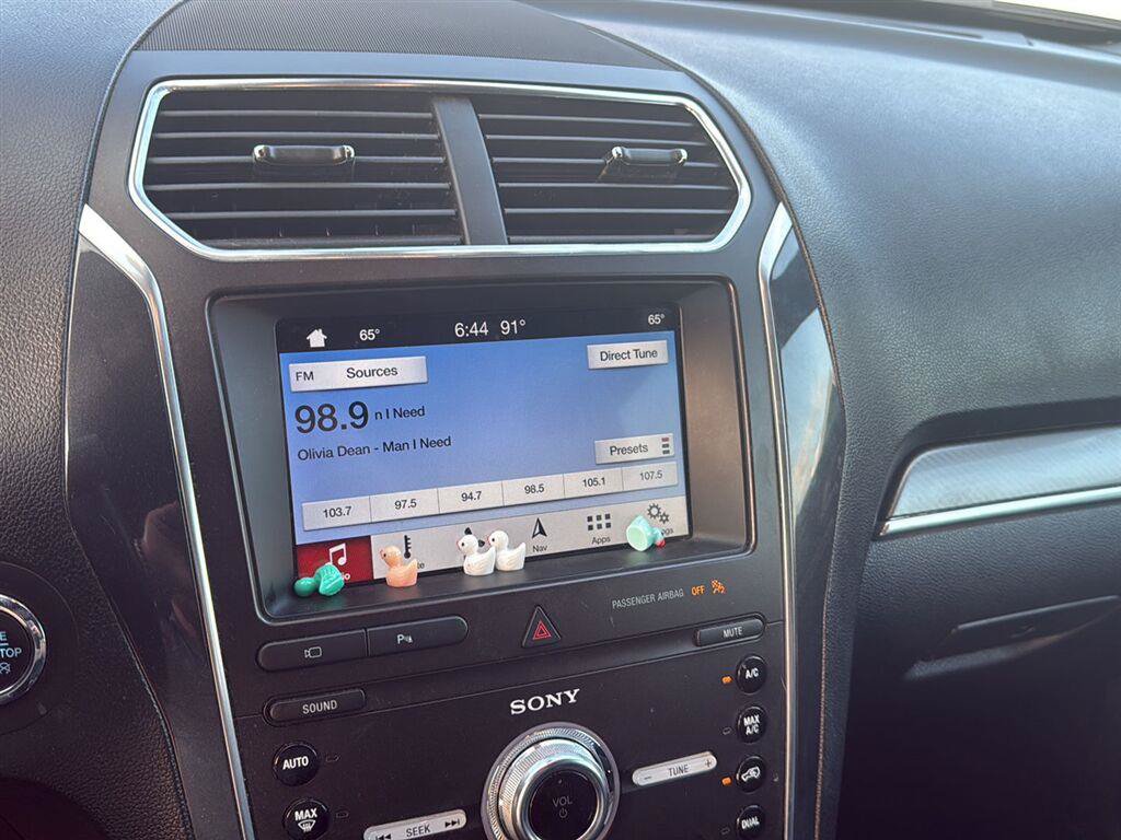 Used 2019 Ford Explorer Sport w/ Equipment Group 401A AWD/4WD image 4
