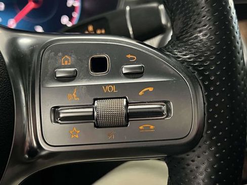 Certified 2022 Mercedes-Benz GLC 300 4MATIC image 23