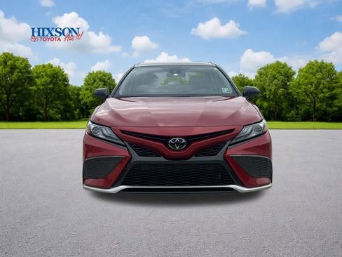 Used 2021 Toyota Camry XSE image 2
