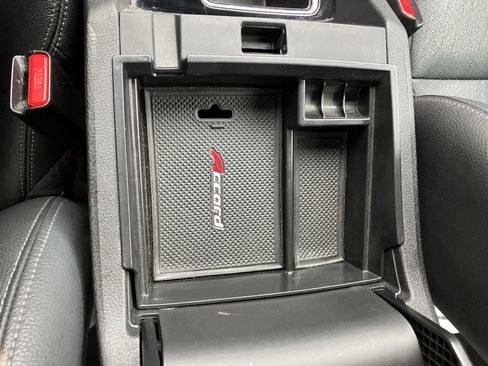 Used 2017 Honda Accord EX-L image 22