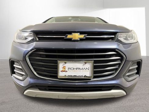 Used 2018 Chevrolet Trax LT w/ LT Convenience Package image 26