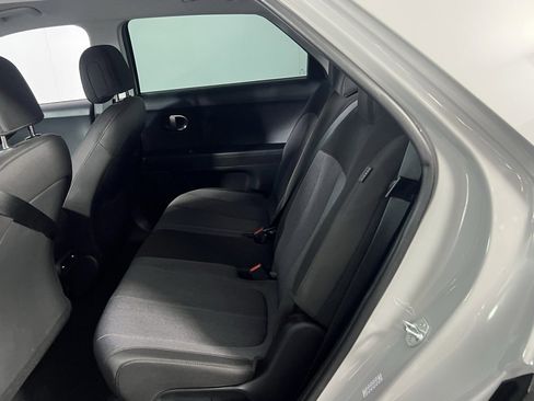 Used 2024 Hyundai Ioniq 5 SE image 28