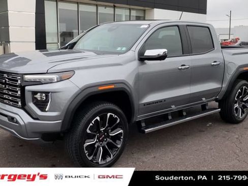 New 2026 GMC Canyon Denali w/ LPO, Black Badging Package AWD/4WD image 4