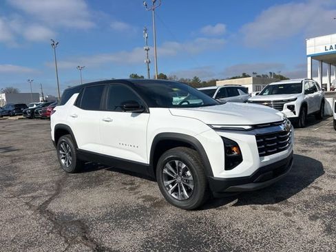 New 2026 Chevrolet Equinox LT w/ Safety and Technology Package image 1