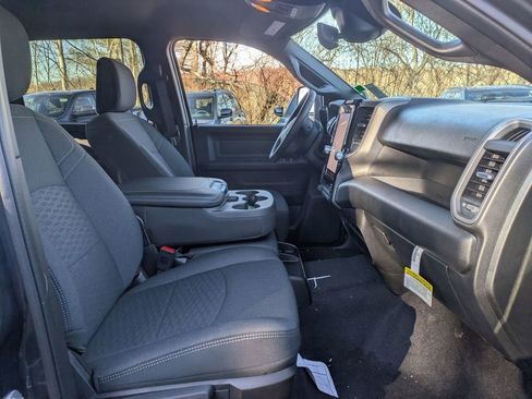 New 2026 RAM 2500 Tradesman AWD/4WD image 30