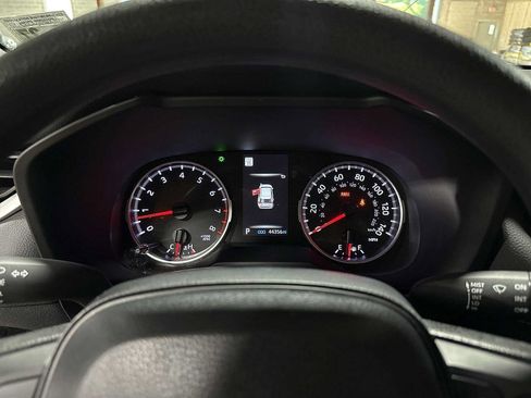 Used 2022 Toyota RAV4 LE AWD/4WD image 30