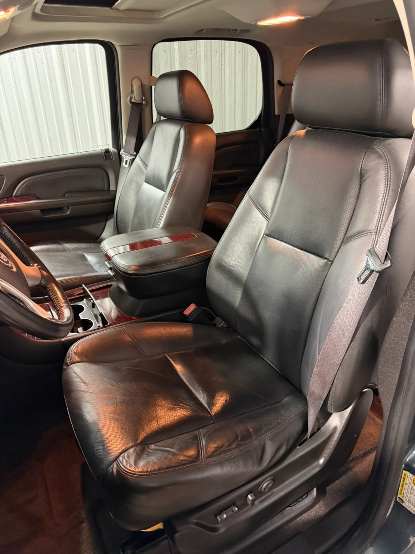 Used 2009 Cadillac Escalade 2WD image 11