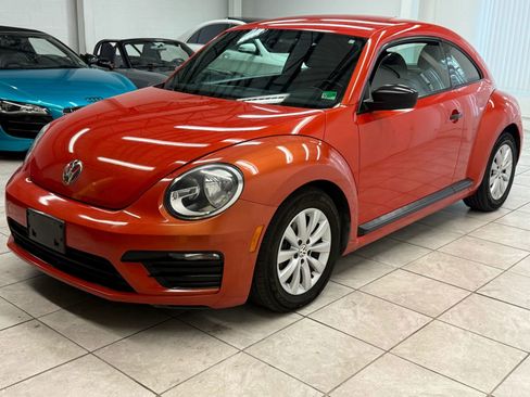 Used 2017 Volkswagen Beetle 1.8T S image 3