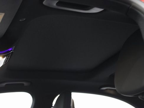 Used 2024 Mercedes-Benz C 300 4MATIC Sedan image 9