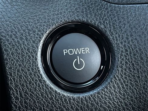 New 2026 Toyota Camry SE image 19