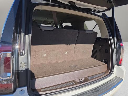 Used 2019 GMC Yukon Denali image 17