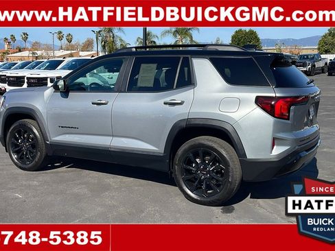 Used 2026 GMC Terrain Elevation w/ Black Edition image 3