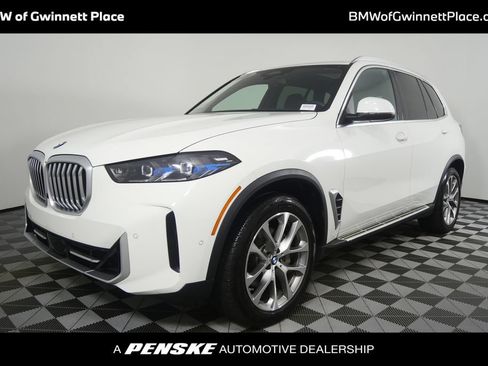 Certified 2026 BMW X5 sDrive40i w/ Climate Comfort Package RWD image 1