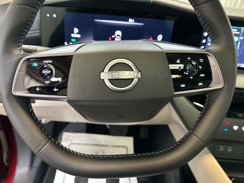 Certified 2025 Nissan Murano SL w/ Cargo Package AWD/4WD image 13