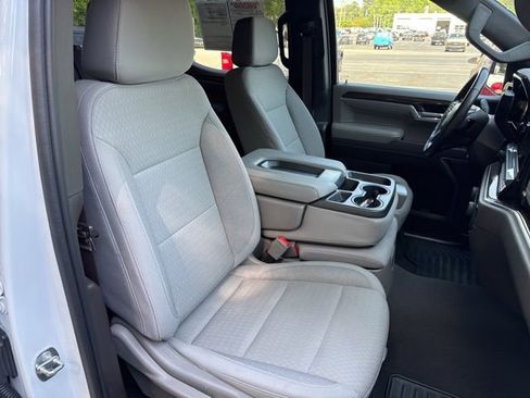 Used 2023 Chevrolet Silverado 1500 LT image 29