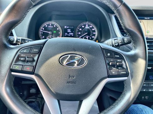 Used 2018 Hyundai Tucson SEL Plus AWD/4WD image 19