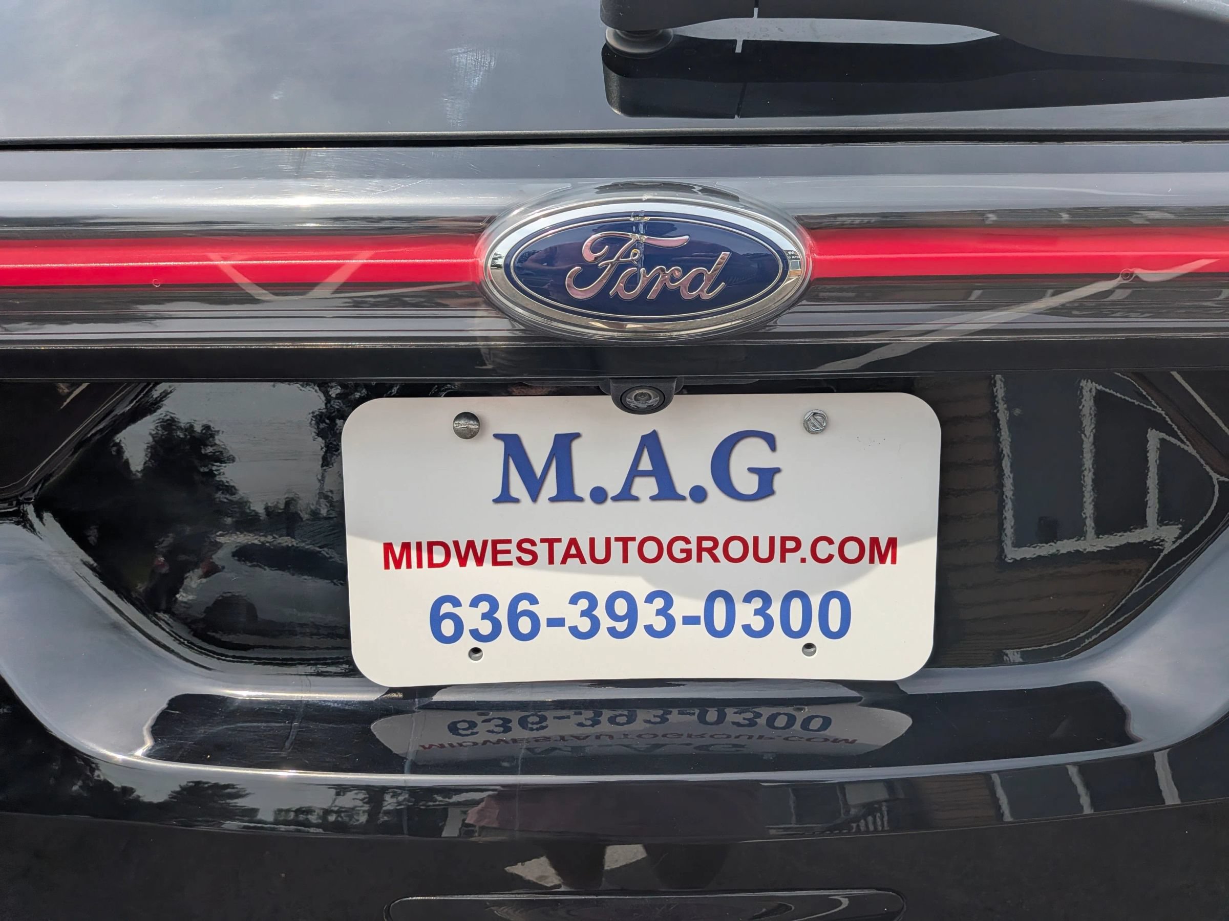 Used 2018 Ford Edge SEL w/ Equipment Group 201A AWD/4WD image 16